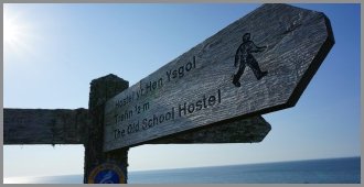 Finger Post to Hostel