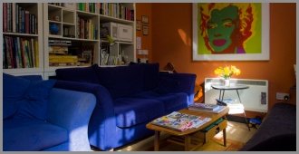 Ty Pobty Hostel Lounge